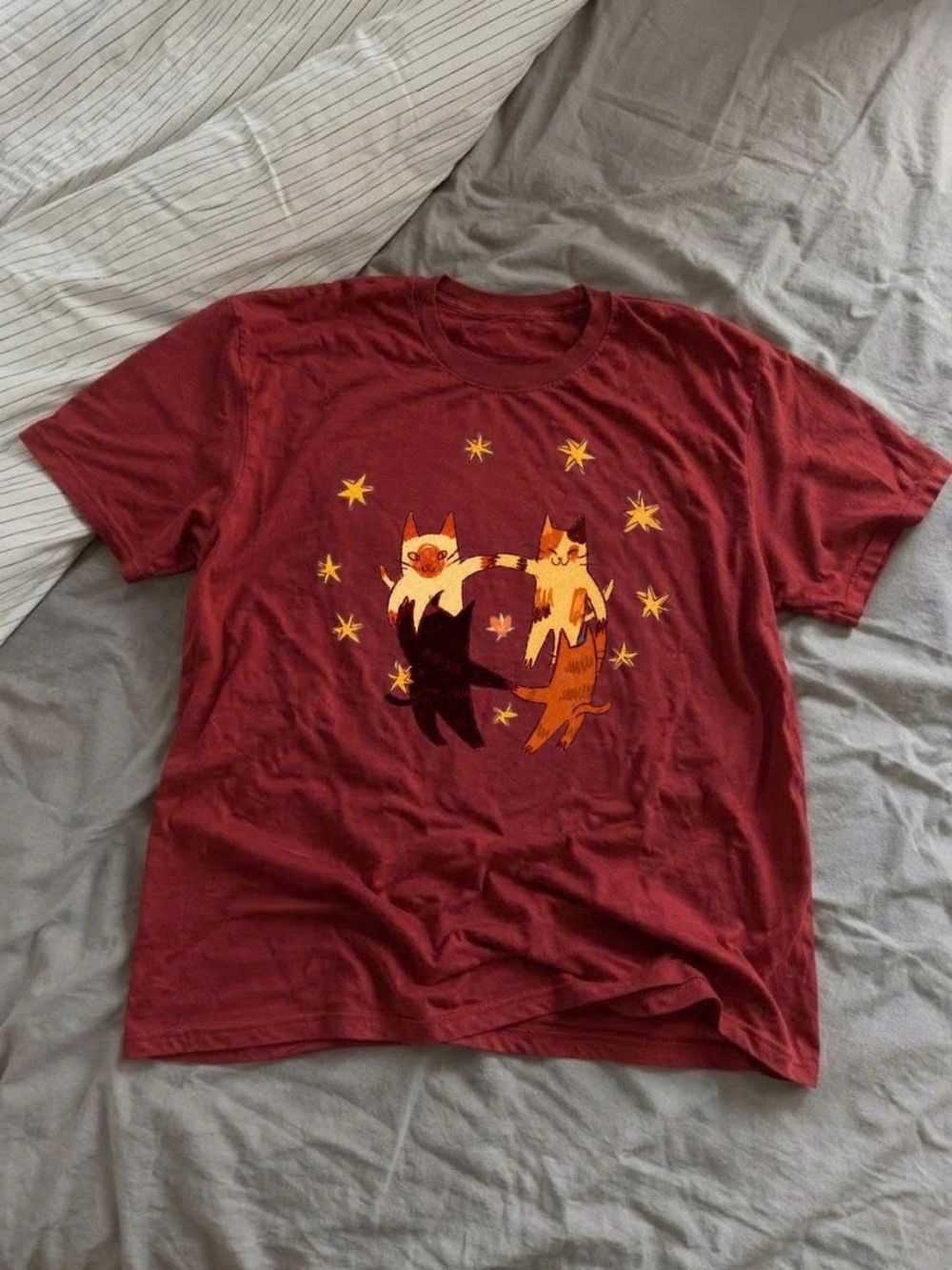 Burgundy Cat Circle Graphic Tee